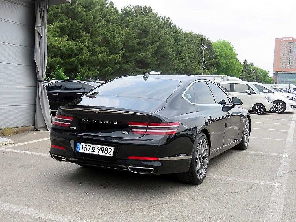 Genesis G80 - Vista 4