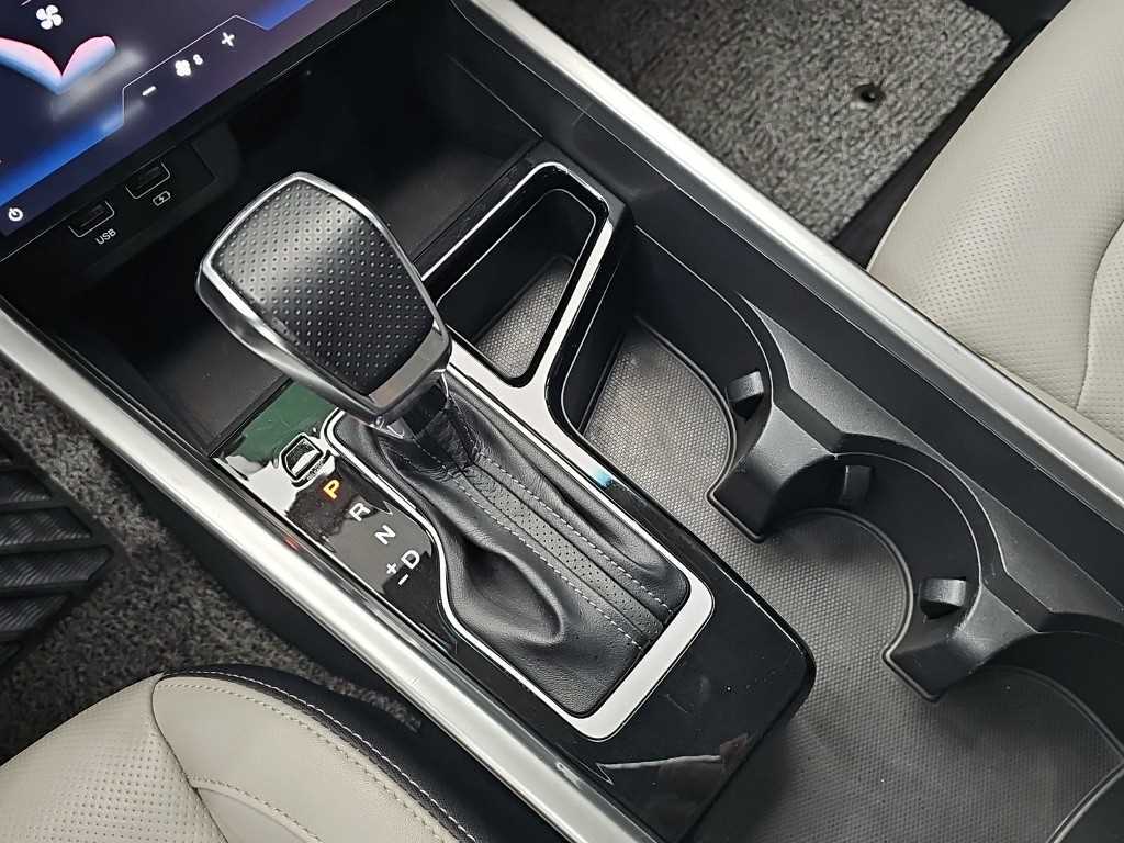 Ssangyong Torres - Vista 8