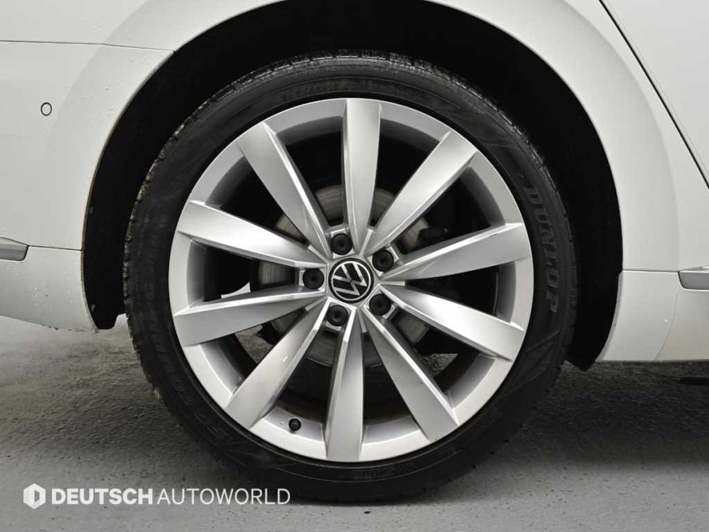 Volkswagen Arteon - Vista 6