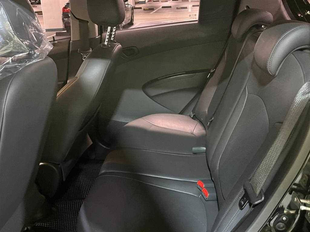 Chevrolet Spark - Vista 6