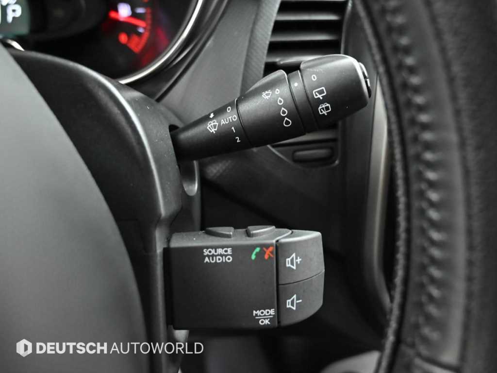 SAMSUNG QM3 2016 Blanco - Importación desde Corea - HF Imports Iquique - Foto 19