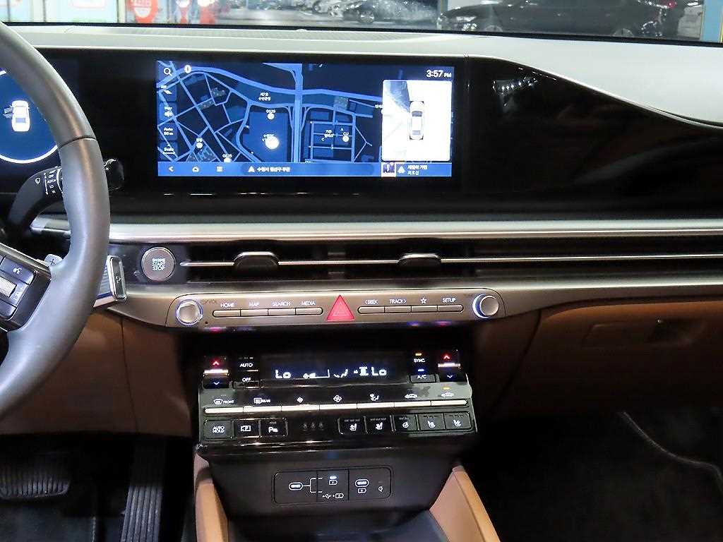 HYUNDAI Grandeur - Vista 11