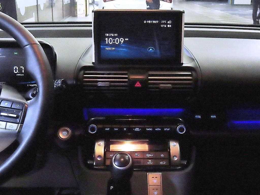 HYUNDAI Casper - Vista 11