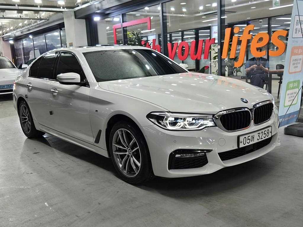 BMW 5 Series 2017 Blanco - Importación desde Corea - HF Imports Iquique - Foto 1