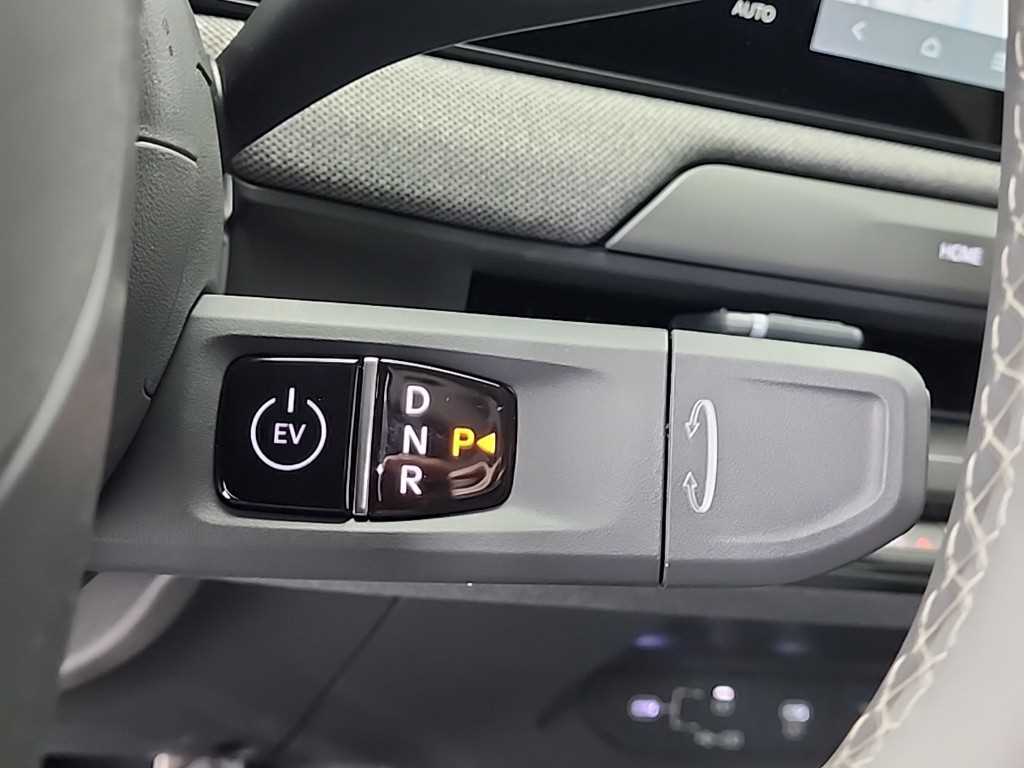 KIA EV3 - Vista 8