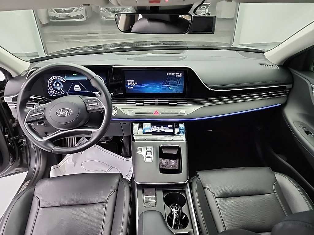 HYUNDAI Grandeur - Vista 7