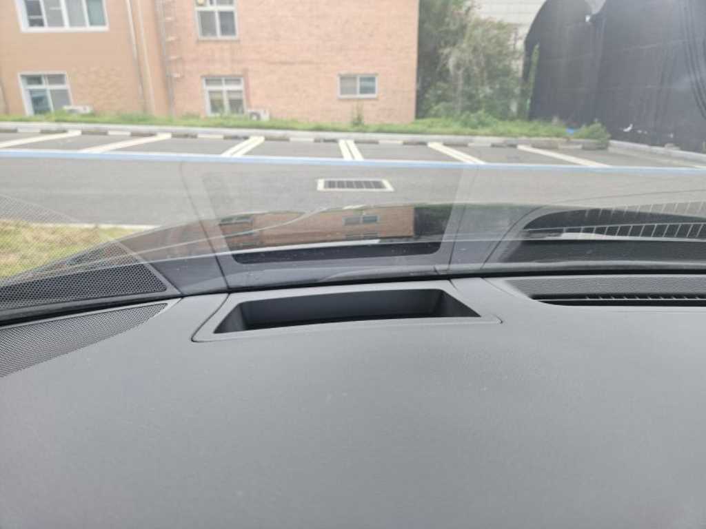 HYUNDAI Grandeur - Vista 12