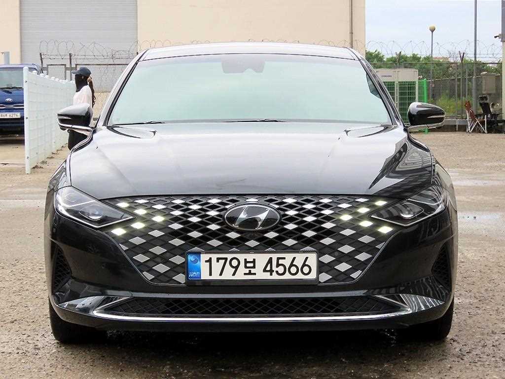 HYUNDAI Grandeur 2021 - Importación desde Corea - HF Imports Iquique - Foto 1