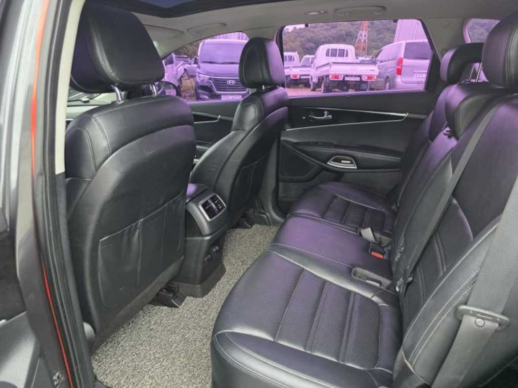 KIA Sorento 2015 Gris - Importación desde Corea - HF Imports Iquique - Foto 14