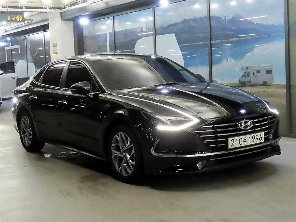 HYUNDAI Sonata 2020 Negro - Importación desde Corea - HF Imports Iquique - Foto 1