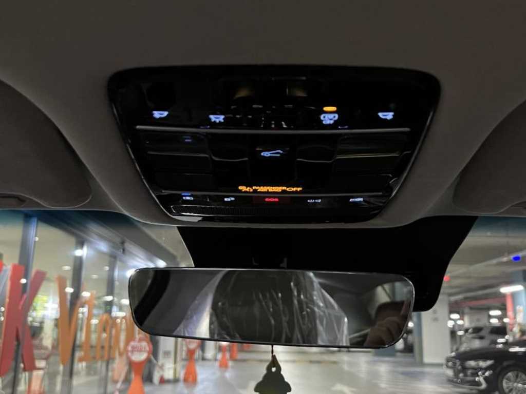 HYUNDAI Grandeur - Vista 9