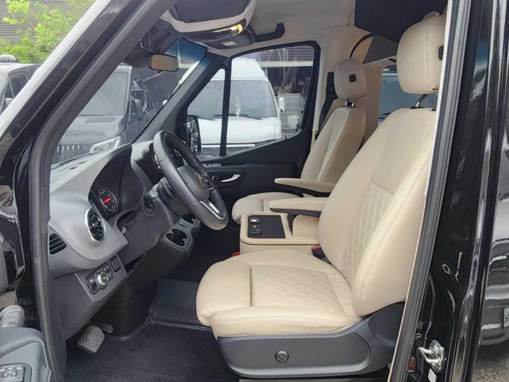 Mercedes Benz Sprinter 2021 Negro - Importación desde Corea - HF Imports Iquique - Foto 13