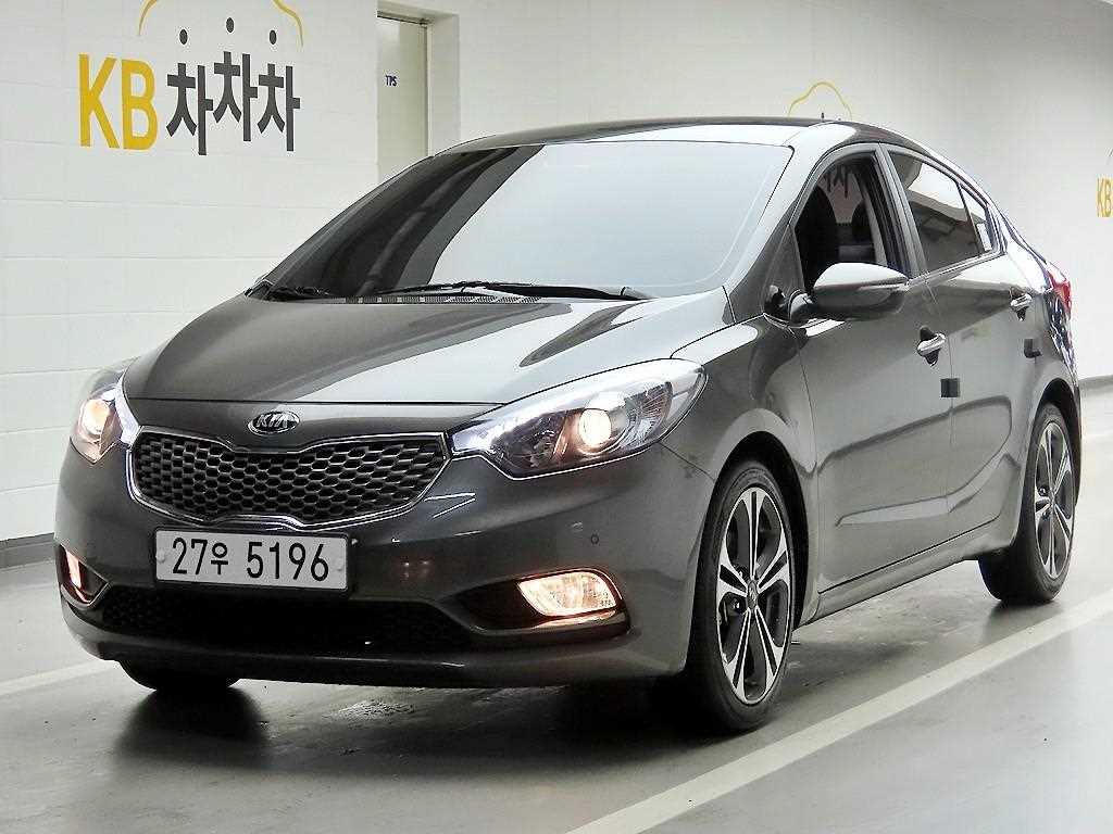 KIA K3 - Vista 2