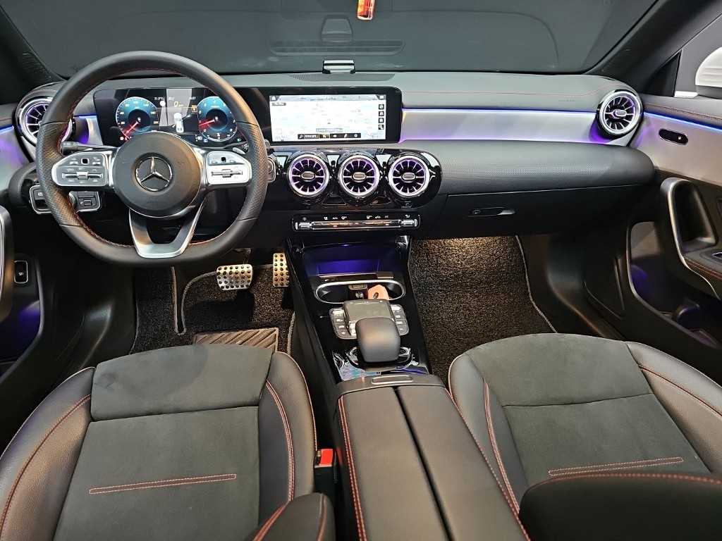 Mercedes Benz CLA Class - Vista 7