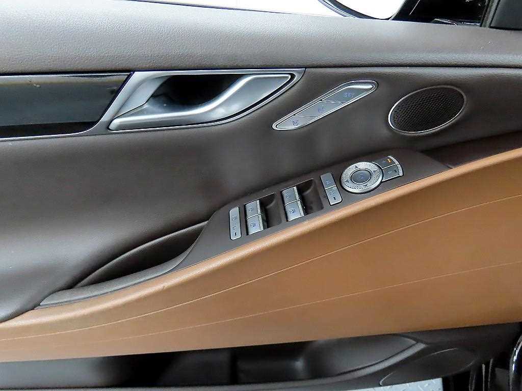 Genesis G80 - Vista 11