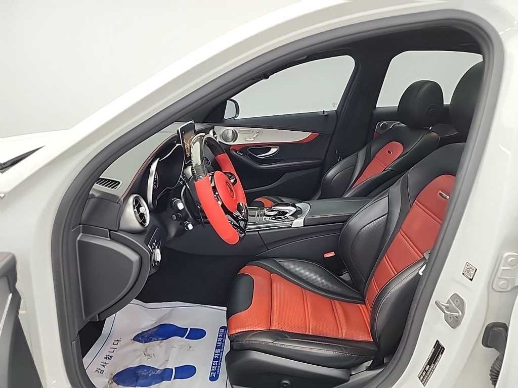 Mercedes Benz C Class - Vista 11