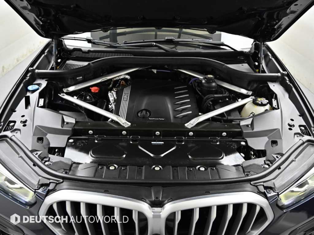 BMW X6 - Vista 6