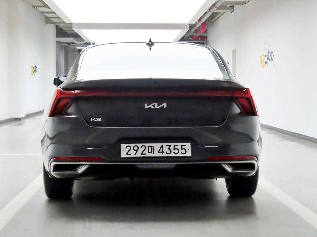 KIA K8 - Vista 3