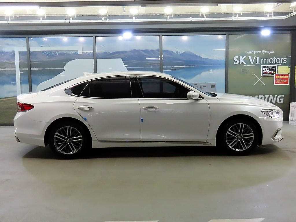 HYUNDAI Grandeur - Vista 3