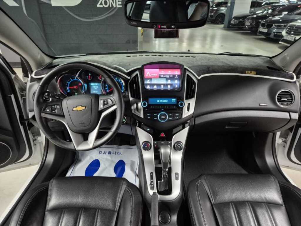 Chevrolet Cruise - Vista 5