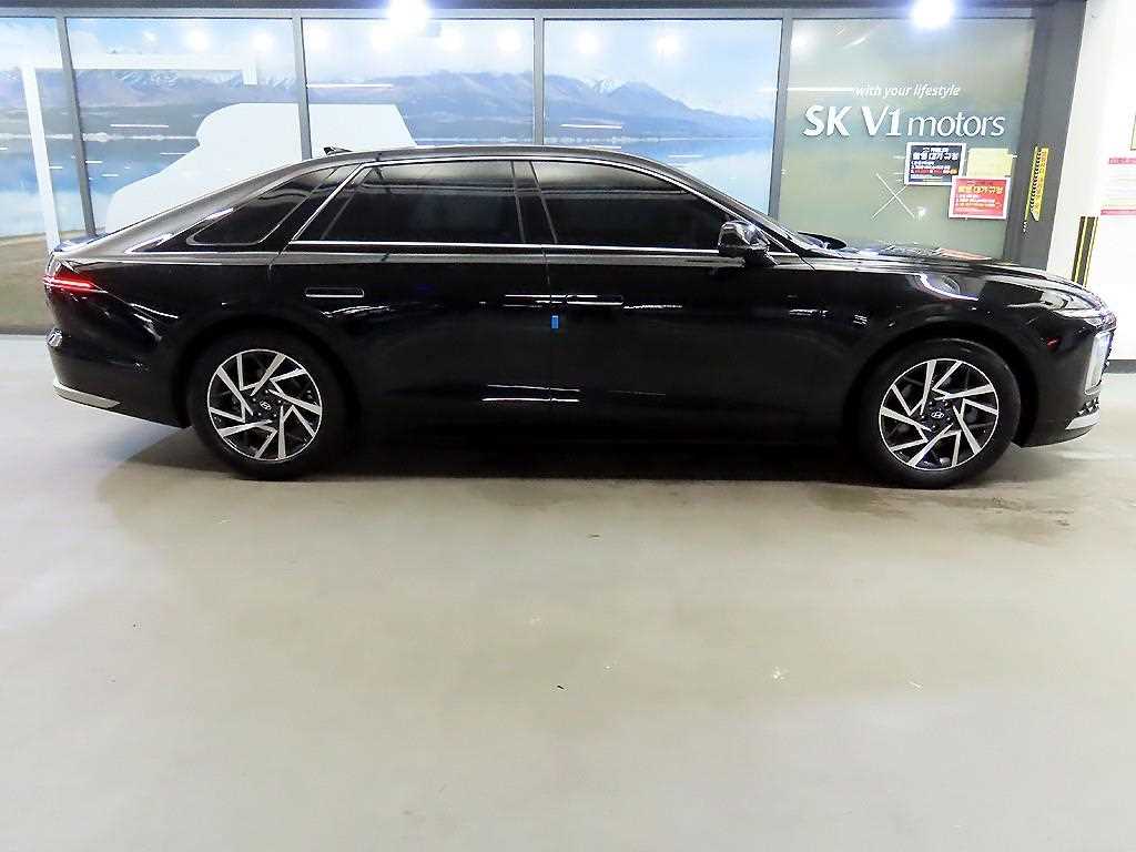 HYUNDAI Grandeur - Vista 3