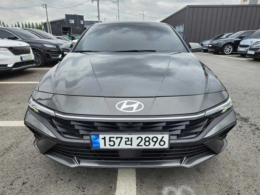 HYUNDAI Avante 2024 Gris - Importación desde Corea - HF Imports Iquique - Foto 1