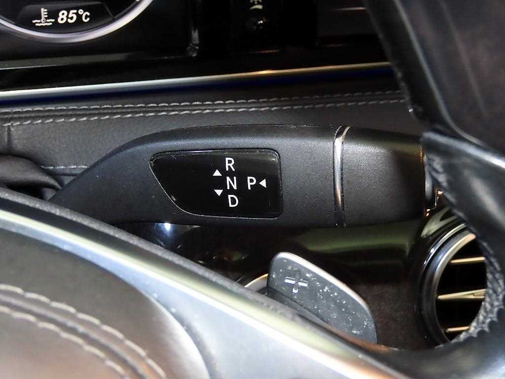 Mercedes Benz S Class 2015 Plateado - Importación desde Corea - HF Imports Iquique - Foto 13