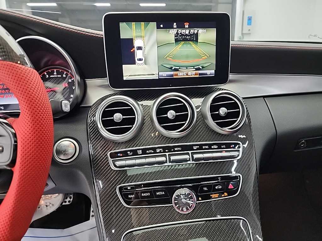 Mercedes Benz C Class - Vista 10