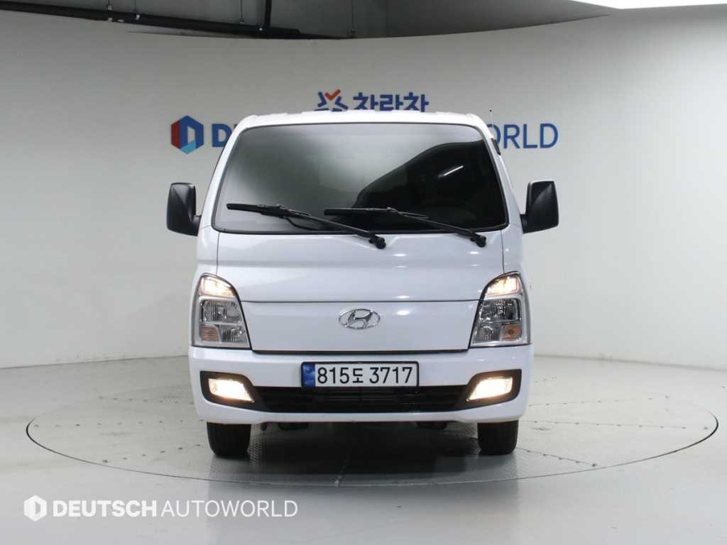 Small Truck Cargo (small) - Vista 3
