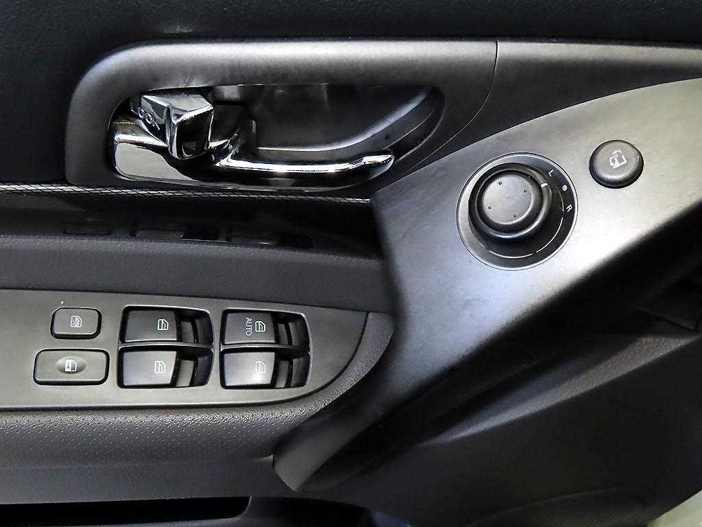Ssangyong Korando 2015 Blanco - Importación desde Corea - HF Imports Iquique - Foto 13