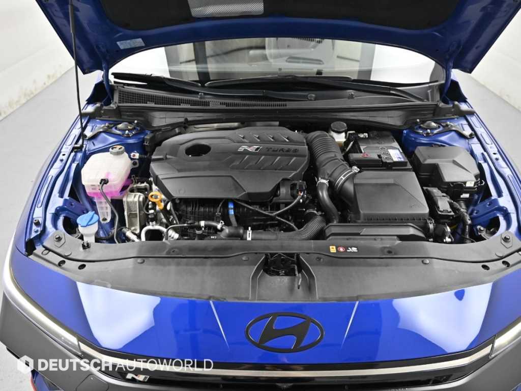 HYUNDAI Avante - Vista 6