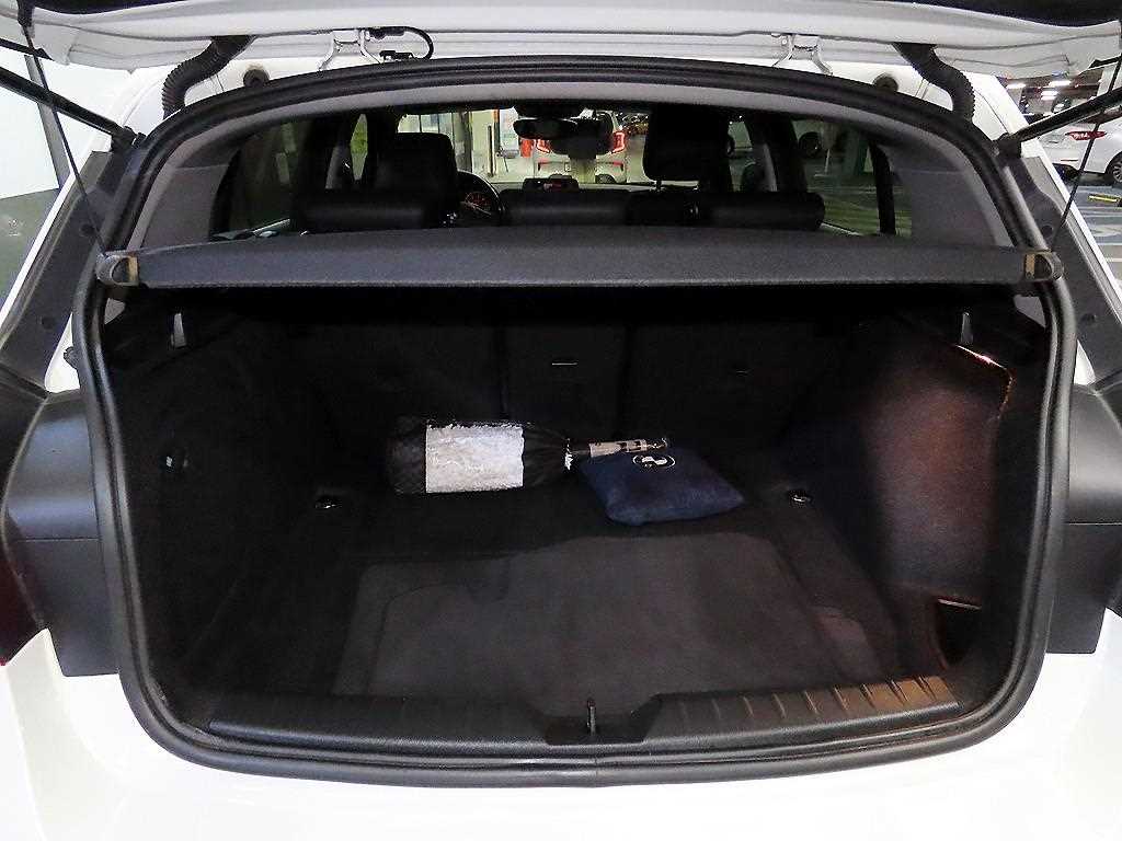 BMW 1 series 2017 Blanco - Importación desde Corea - HF Imports Iquique - Foto 17