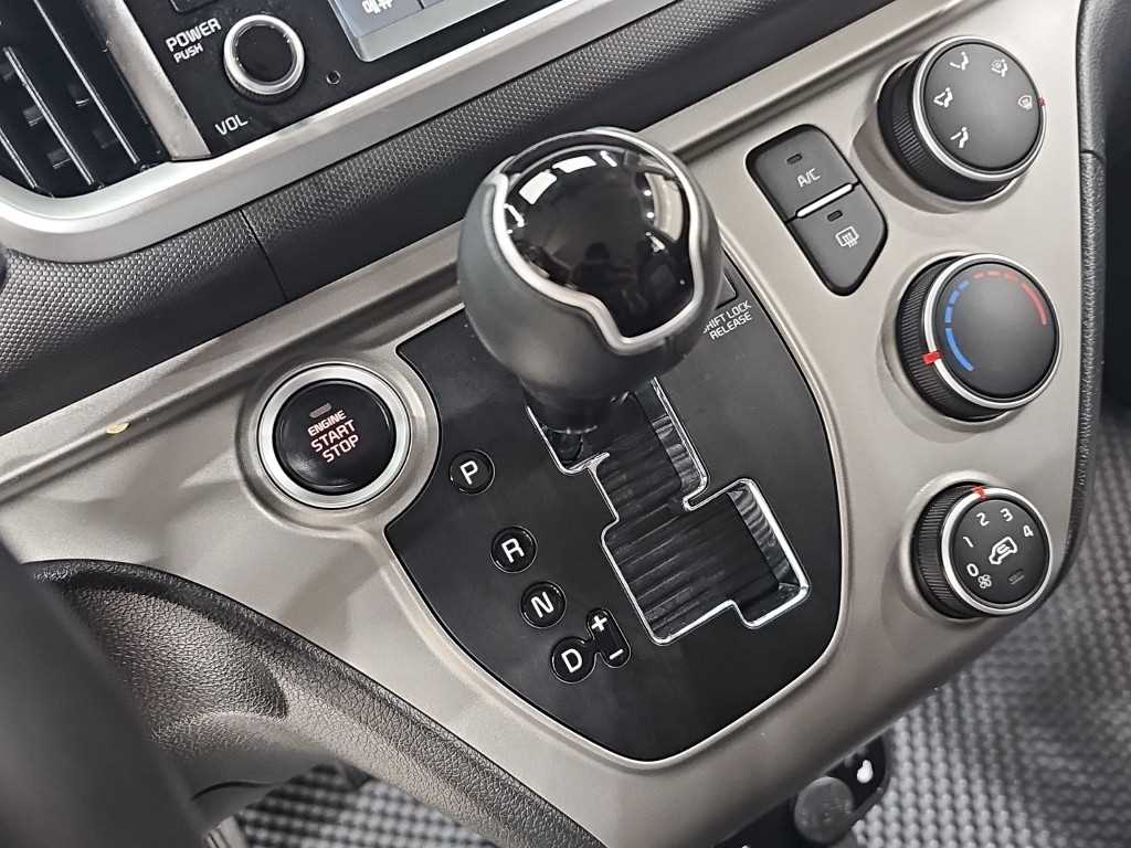 KIA Ray - Vista 8