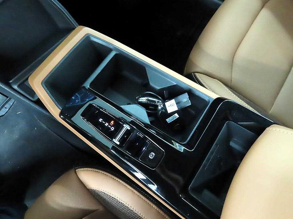Ssangyong Torres - Vista 10