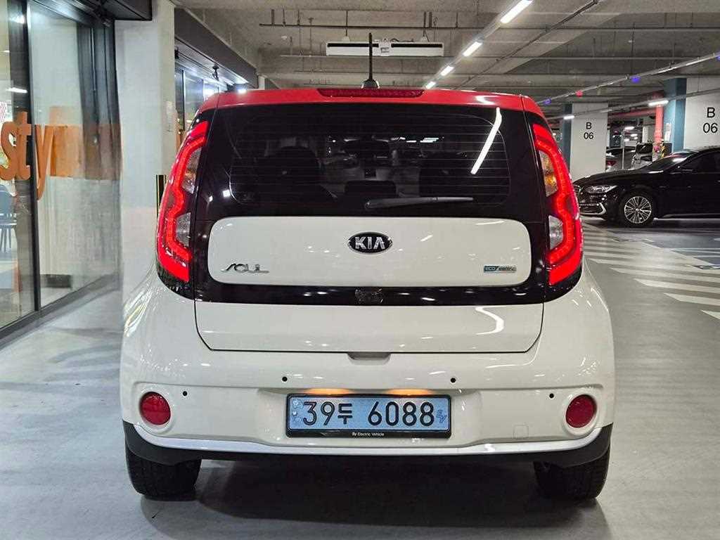 KIA Soul - Vista 5