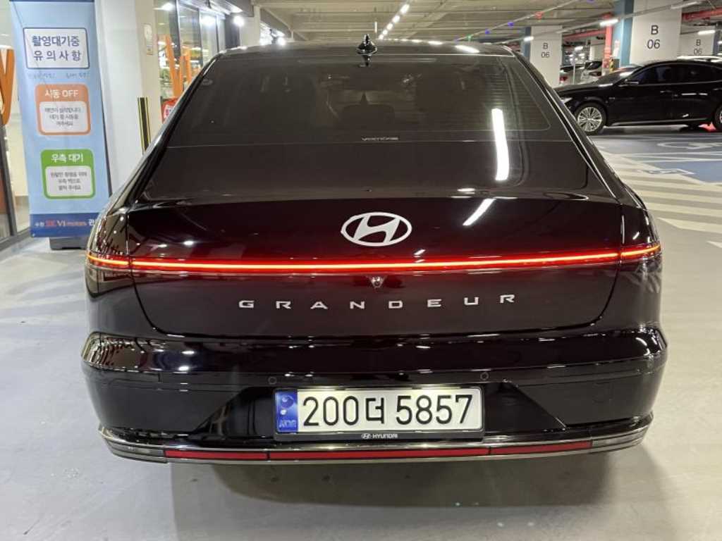 HYUNDAI Grandeur - Vista 6