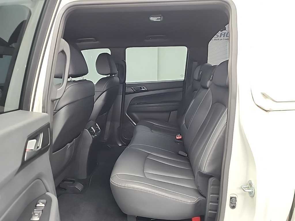 Ssangyong Rexton - Vista 12