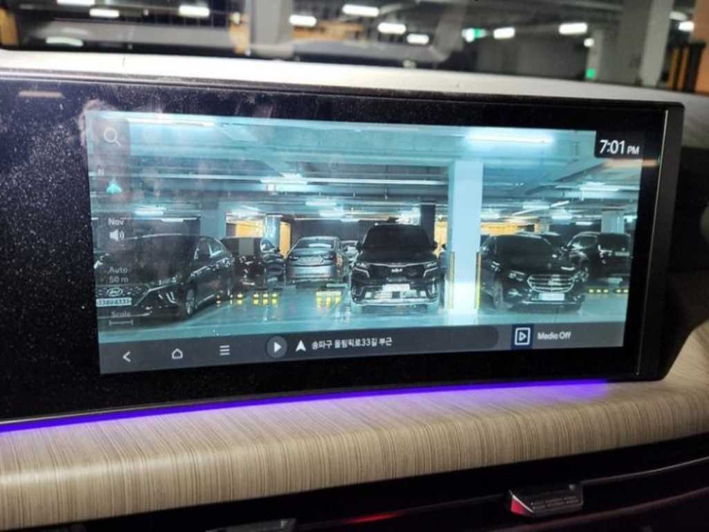 HYUNDAI Sonata - Vista 6