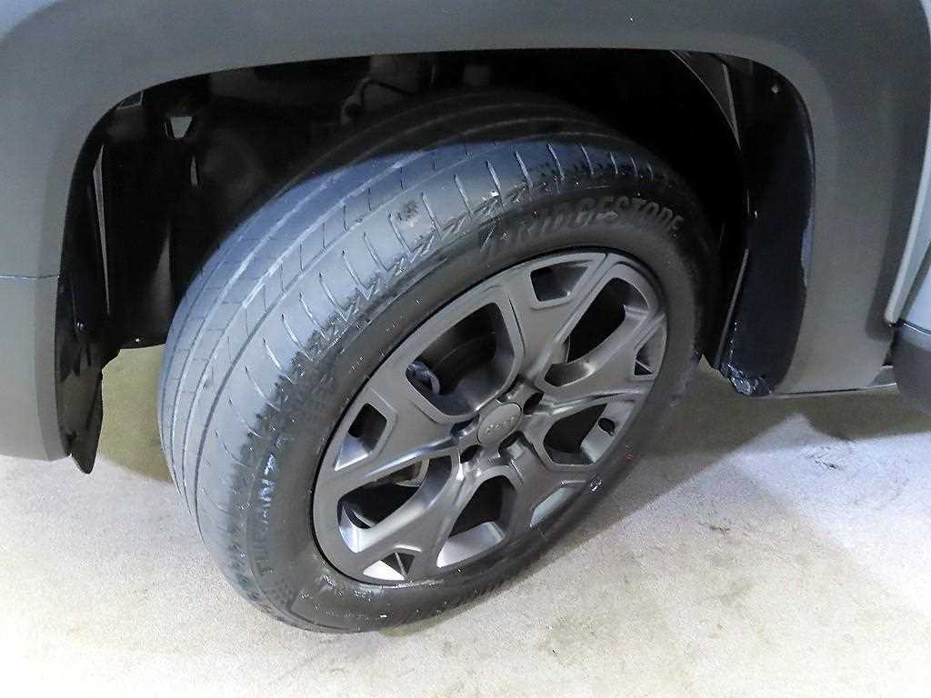 Jeep Renegade 2021 Gris - Importación desde Corea - HF Imports Iquique - Foto 20