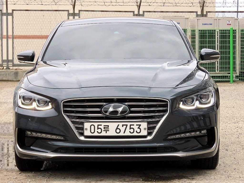 HYUNDAI Grandeur 2018 Gris - Importación desde Corea - HF Imports Iquique - Foto 1