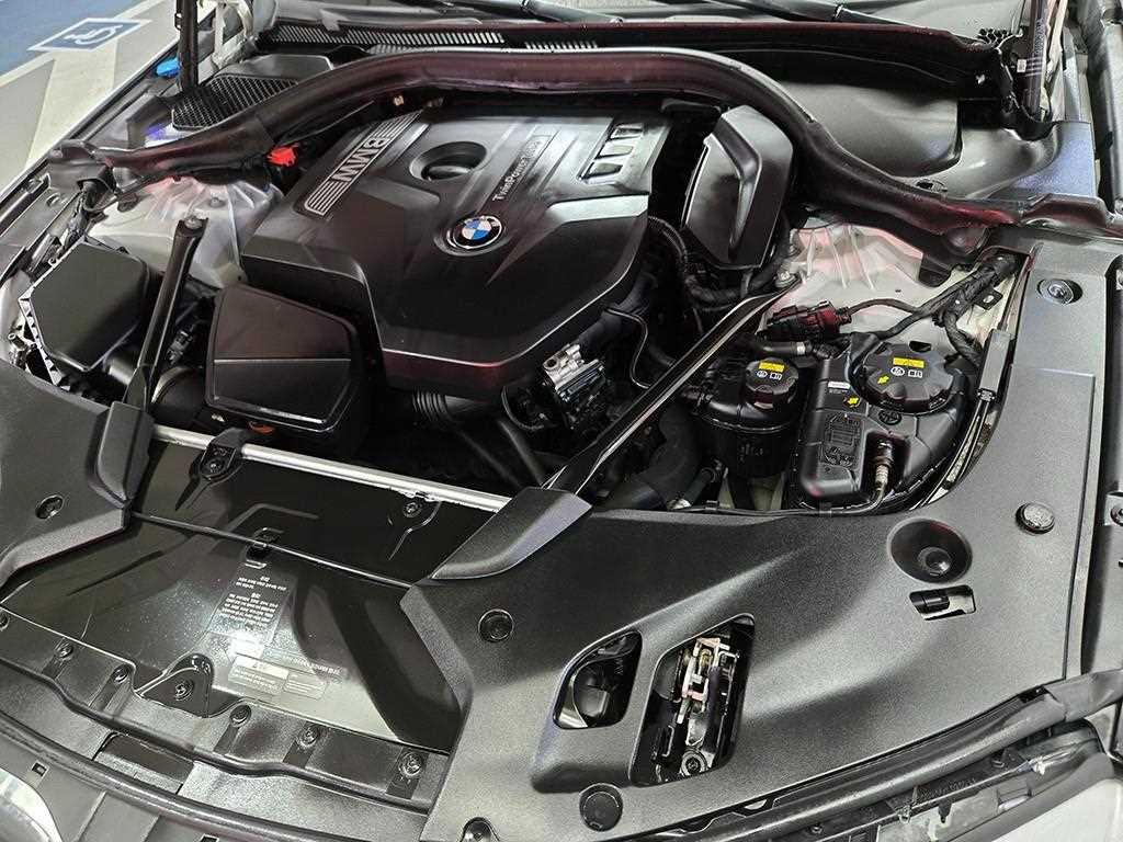 BMW 5 Series 2017 Blanco - Importación desde Corea - HF Imports Iquique - Foto 19