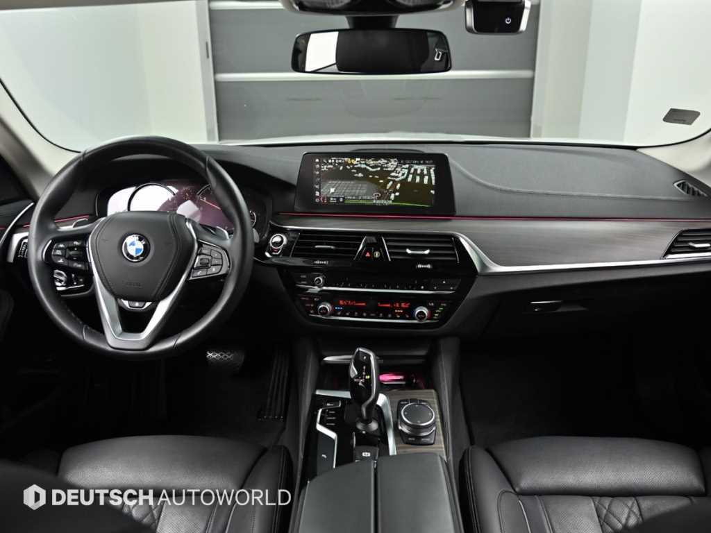 BMW 5 Series - Vista 7