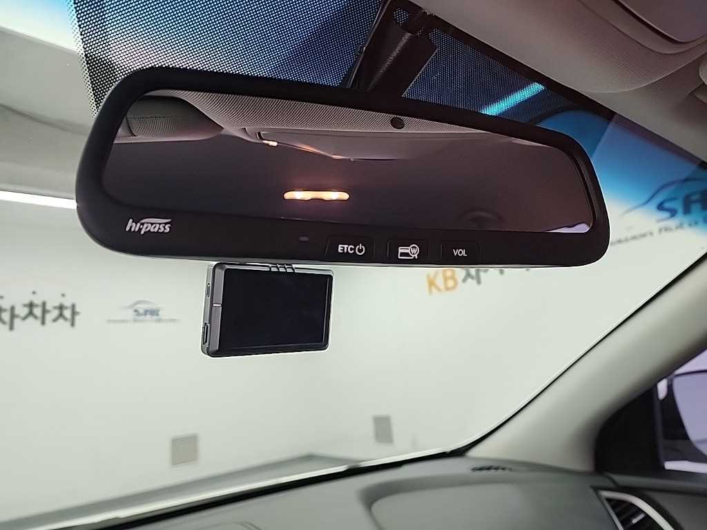 HYUNDAI Santa Fe 2018 Blanco - Importación desde Corea - HF Imports Iquique - Foto 19