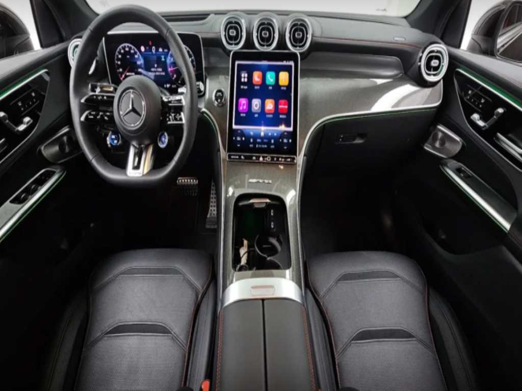 Mercedes Benz GLC Class - Vista 8