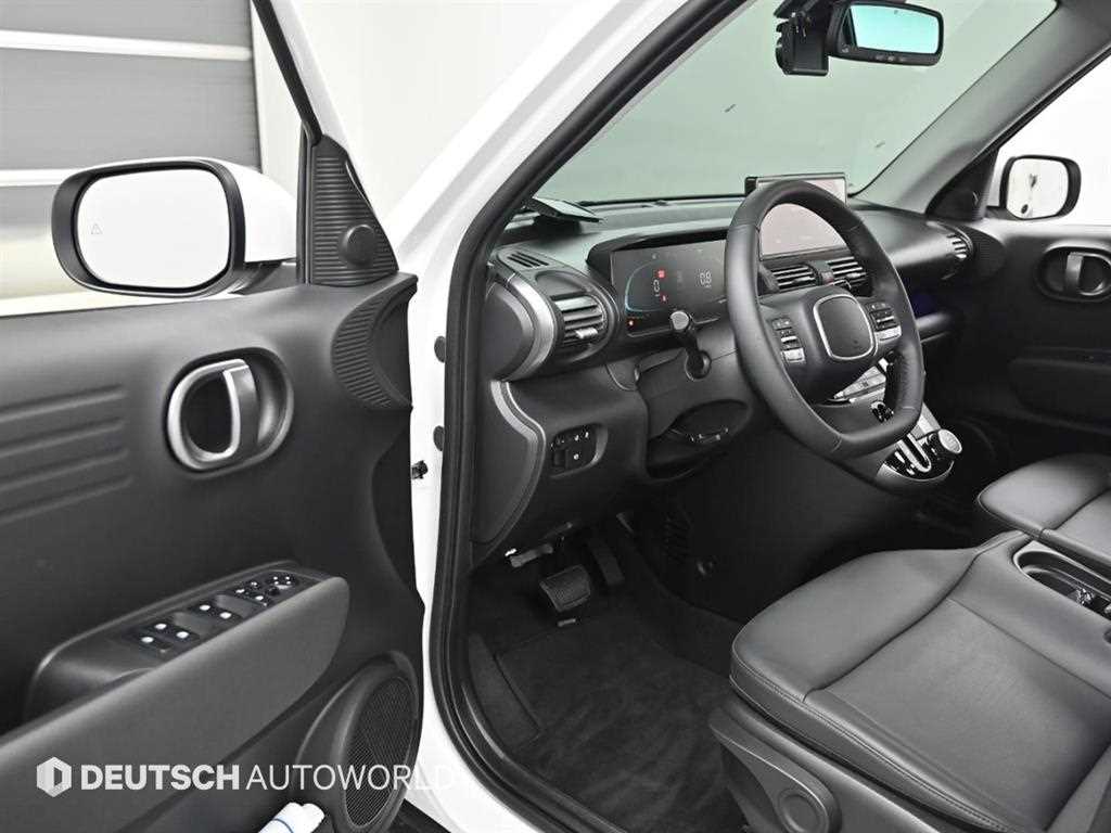 HYUNDAI Casper - Vista 11