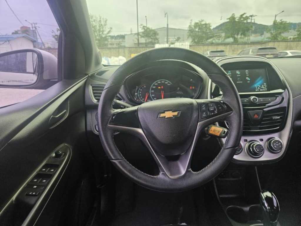 Chevrolet Spark 2017 the color of pearl - Importación desde Corea - HF Imports Iquique - Foto 18