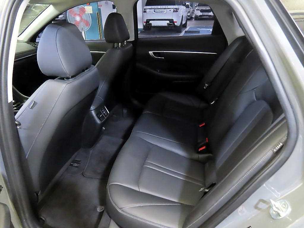 HYUNDAI Sonata - Vista 7