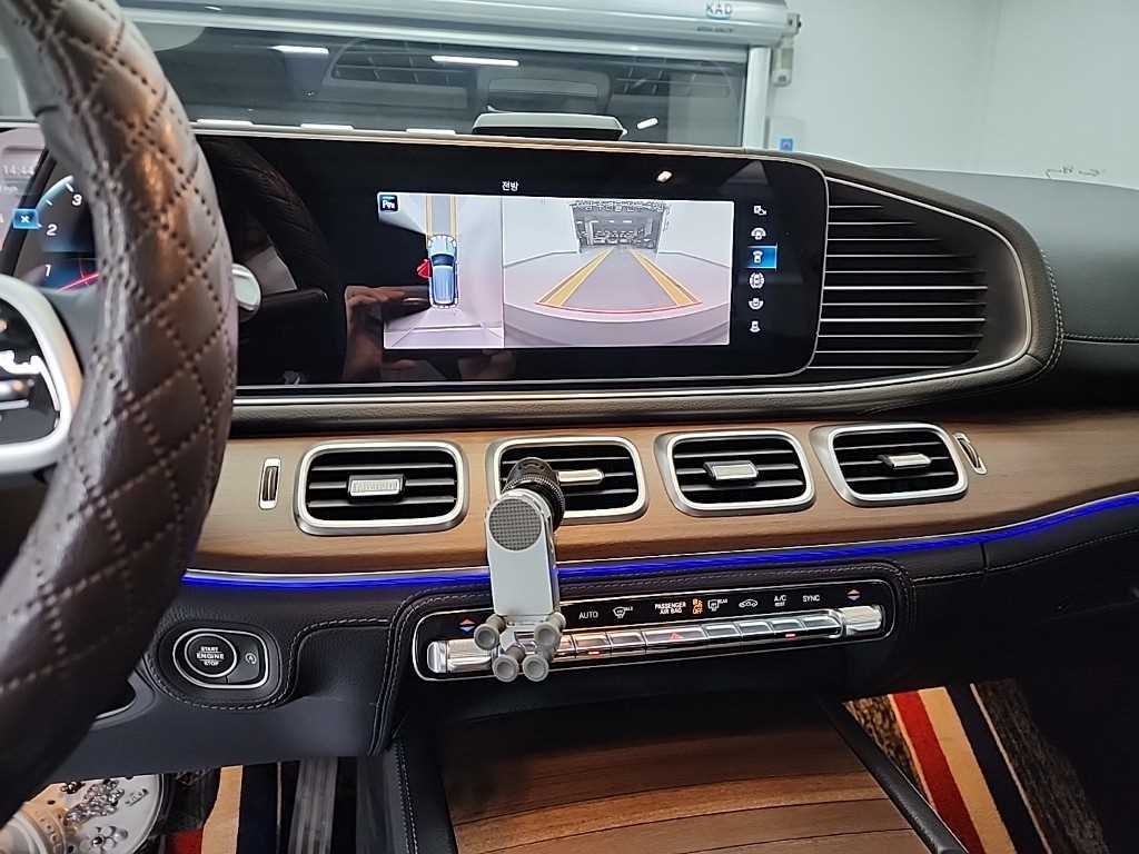 Mercedes Benz GLE Class - Vista 10