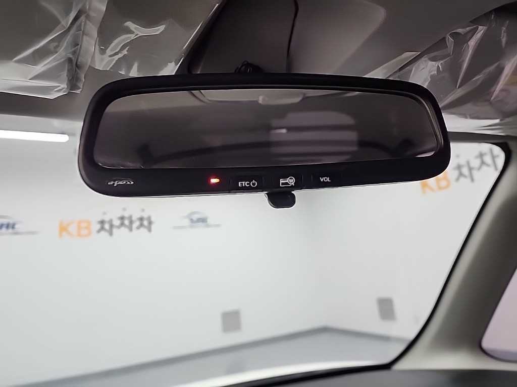 KIA Ray 2022 Blanco - Importación desde Corea - HF Imports Iquique - Foto 16