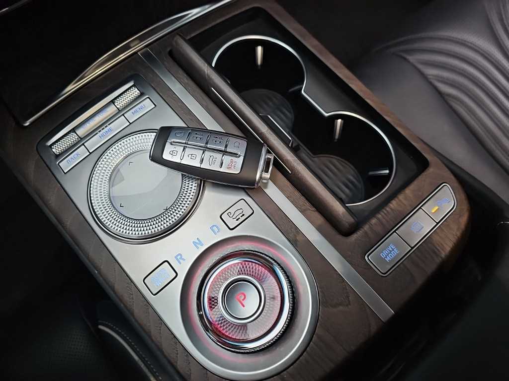 Genesis G80 - Vista 8